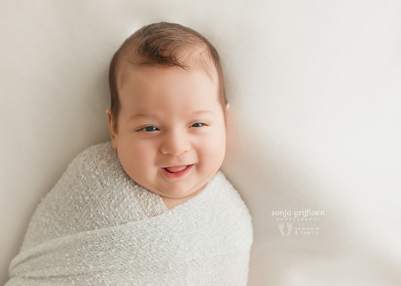 7-8-Weeks-Brisbane-Baby-Photographer-Sonja-Griffioen-15.jpg