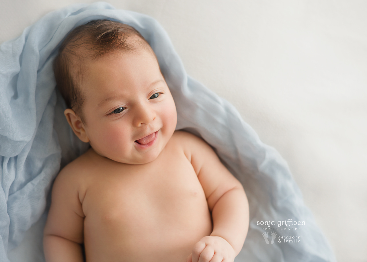 7-8-Weeks-Brisbane-Baby-Photographer-Sonja-Griffioen-19.jpg