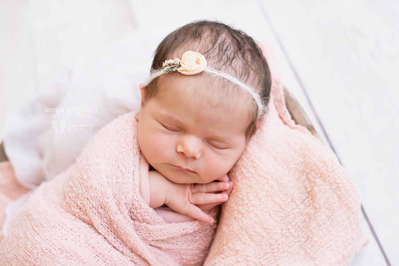 Alessia-Newborn-Brisbane-Newborn-Photographer-Sonja-Griffioen-10.jpg