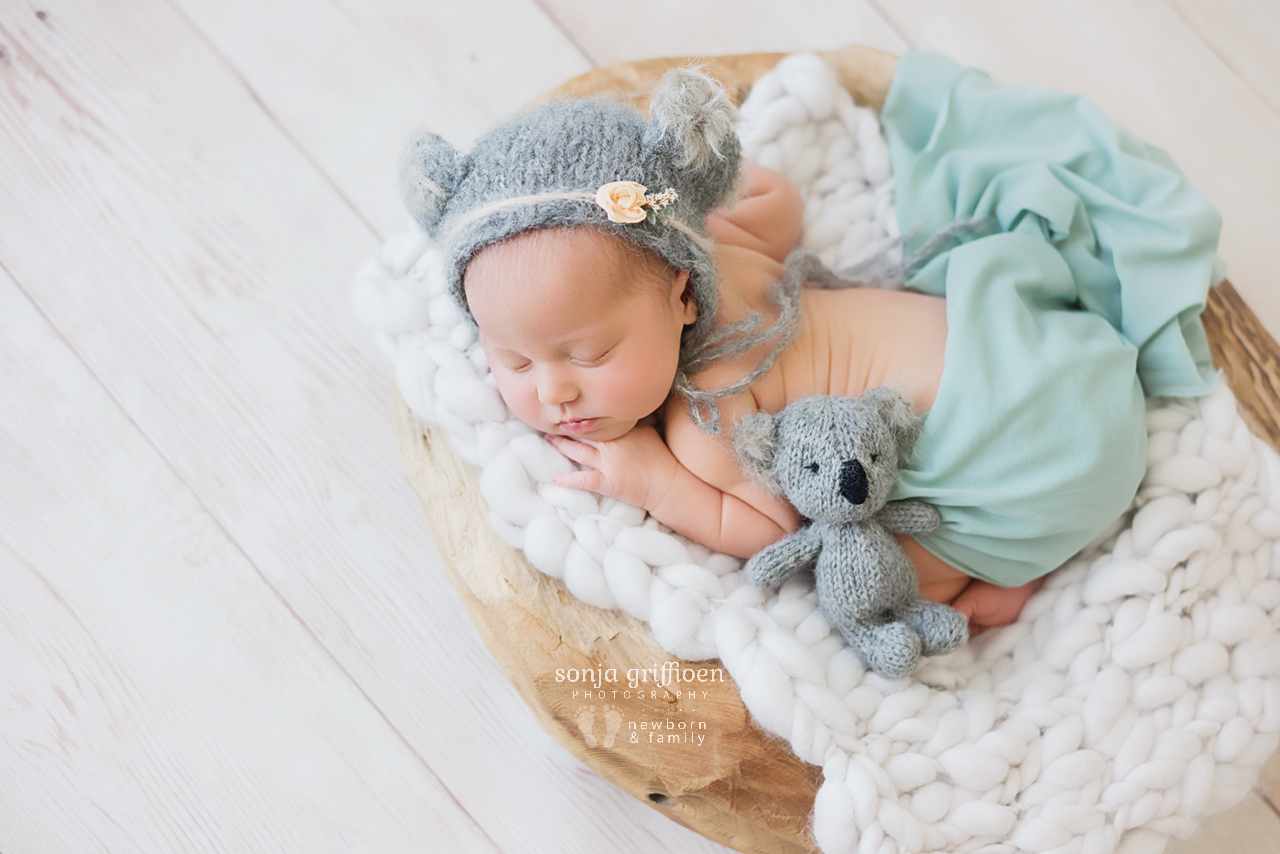 Alira-Newborn-Brisbane-Newborn-Photographer-Sonja-Griffioen-13.jpg