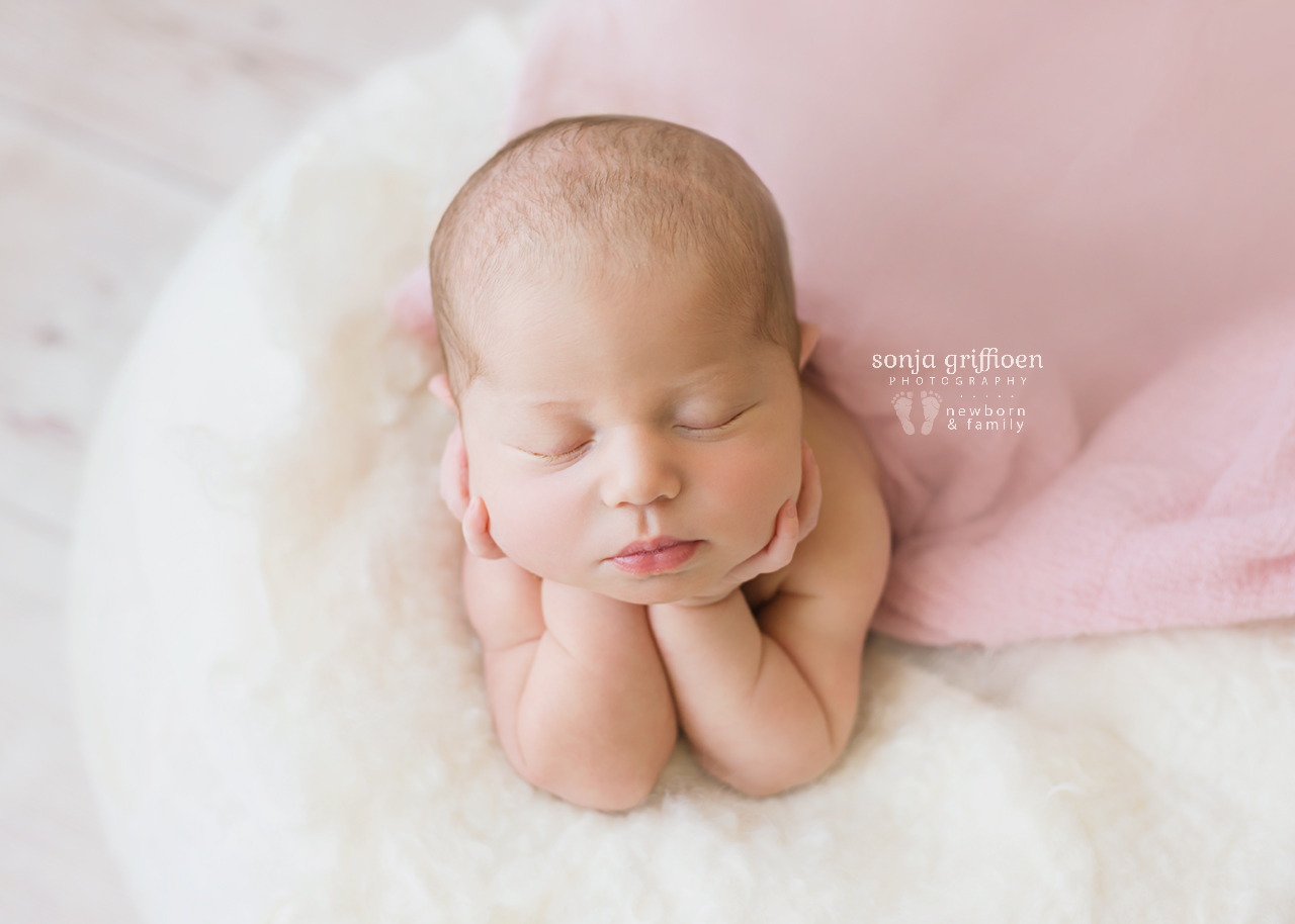 Alira-Newborn-Brisbane-Newborn-Photographer-Sonja-Griffioen-19.jpg
