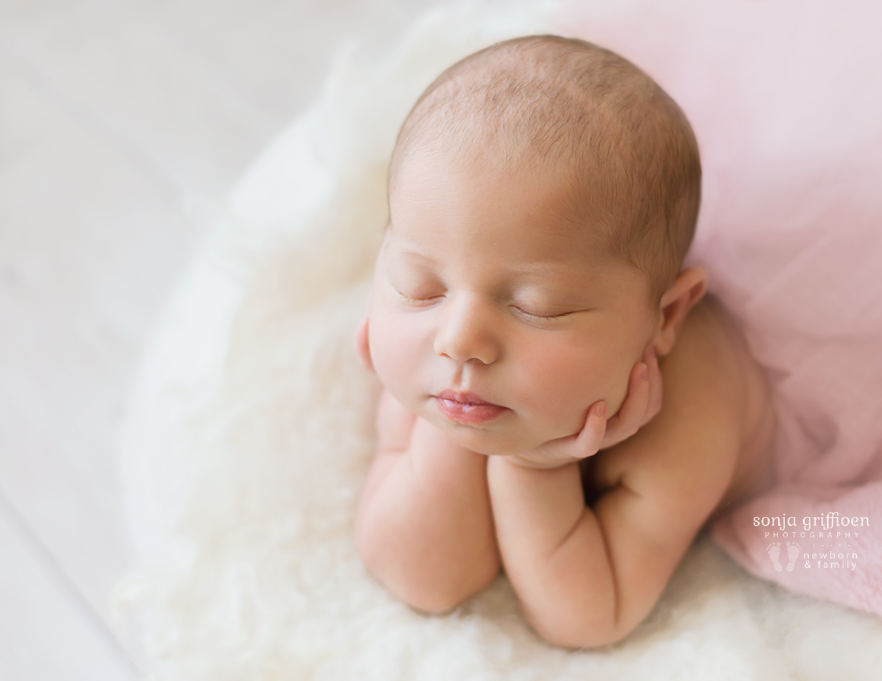 Alira-Newborn-Brisbane-Newborn-Photographer-Sonja-Griffioen-20.jpg