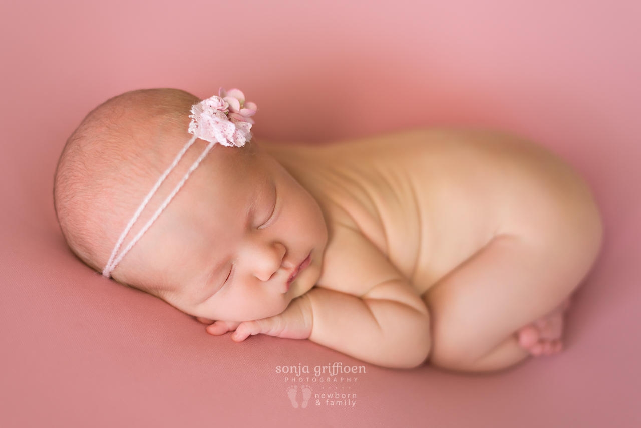 Amelia-Newborn-Brisbane-Newborn-Photographer-Sonja-Griffioen-06.jpg