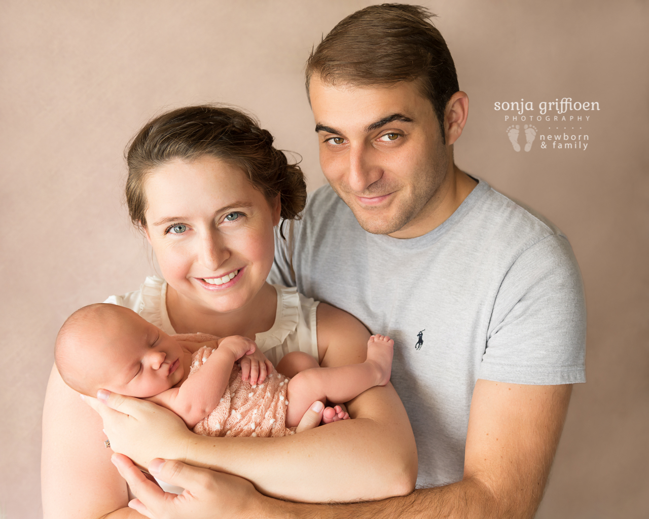 Amelia-Newborn-Brisbane-Newborn-Photographer-Sonja-Griffioen-16.jpg
