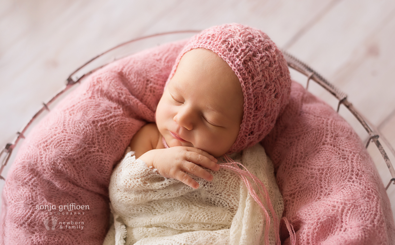 Amelia-Newborn-Brisbane-Newborn-Photographer-Sonja-Griffioen-24.jpg