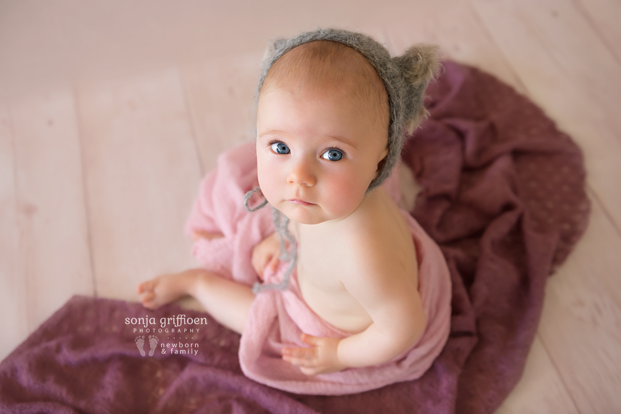 Amelia-Sitter-Brisbane-Newborn-Photographer-Sonja-Griffioen-07.jpg