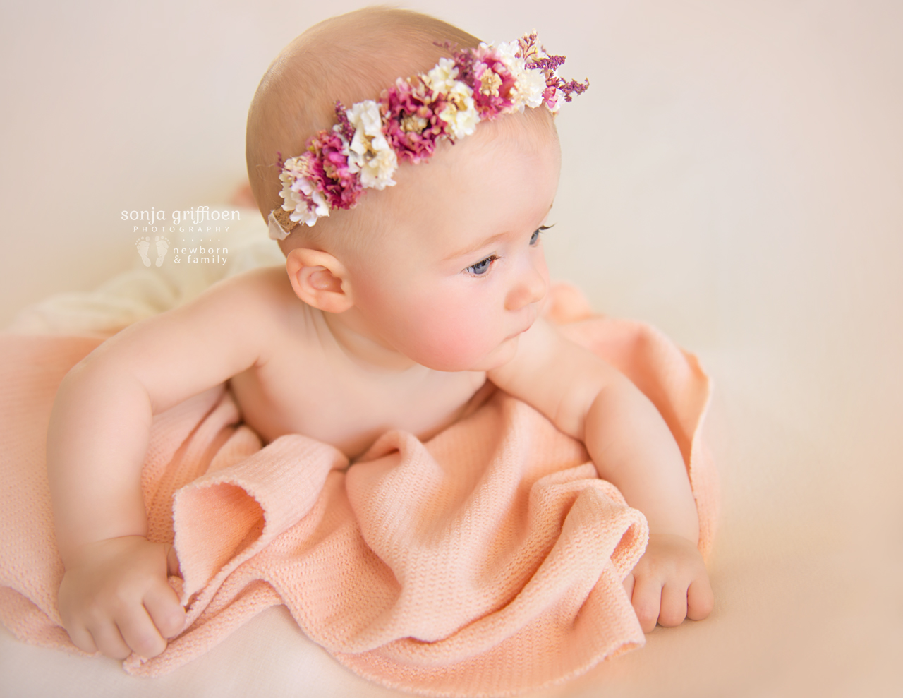 Amelia-Sitter-Brisbane-Newborn-Photographer-Sonja-Griffioen-08.jpg