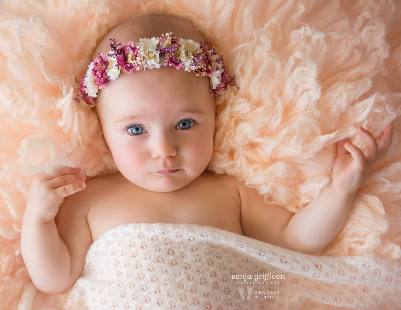 Amelia-Sitter-Brisbane-Newborn-Photographer-Sonja-Griffioen-09.jpg