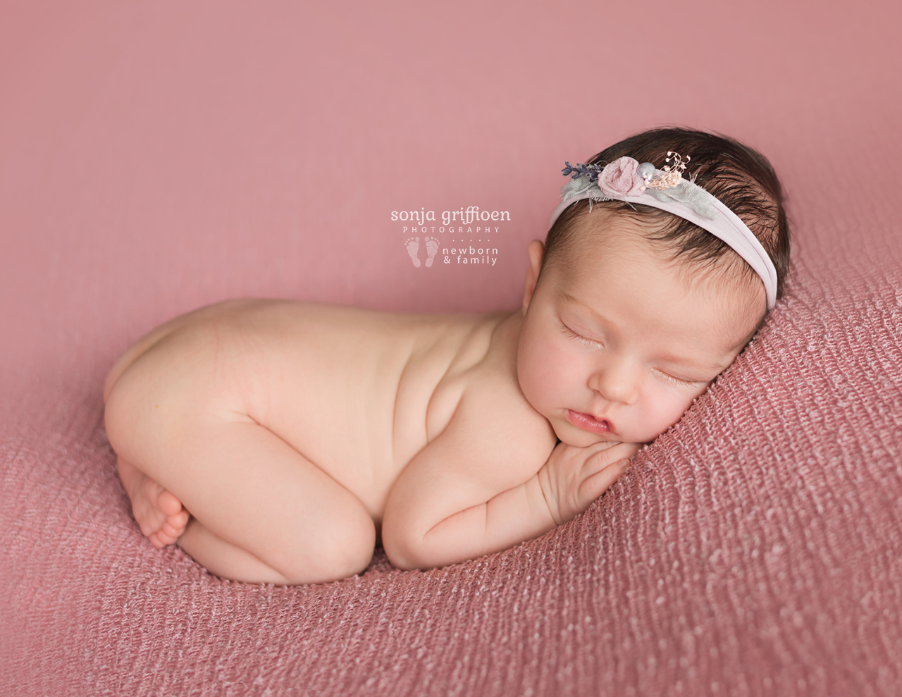 Annabella-Newborn-Brisbane-Newborn-Photographer-Sonja-Griffioen-17.jpg