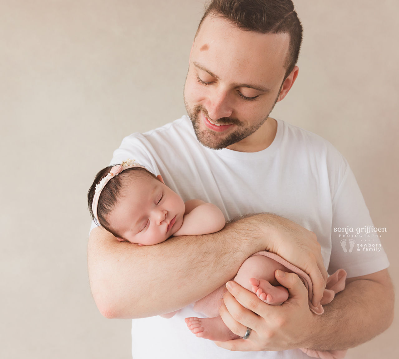 Annabella-Newborn-Brisbane-Newborn-Photographer-Sonja-Griffioen-26.jpg