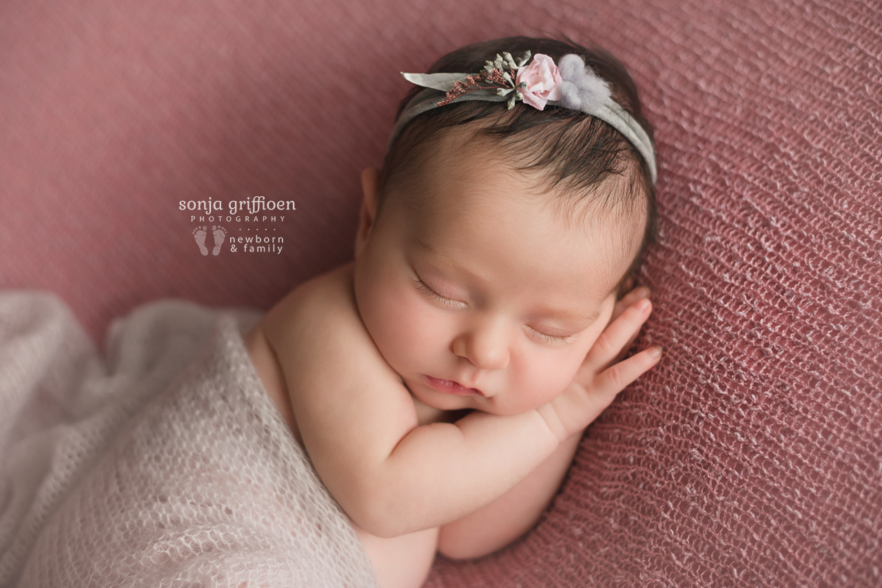 Annabella-Newborn-Brisbane-Newborn-Photographer-Sonja-Griffioen-28.jpg