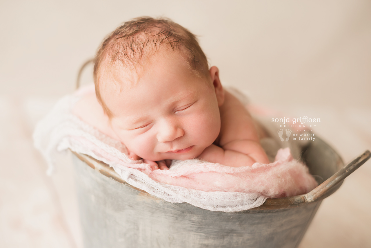 Anneke-Newborn-Brisbane-Newborn-Photographer-Sonja-Griffioen-09.jpg