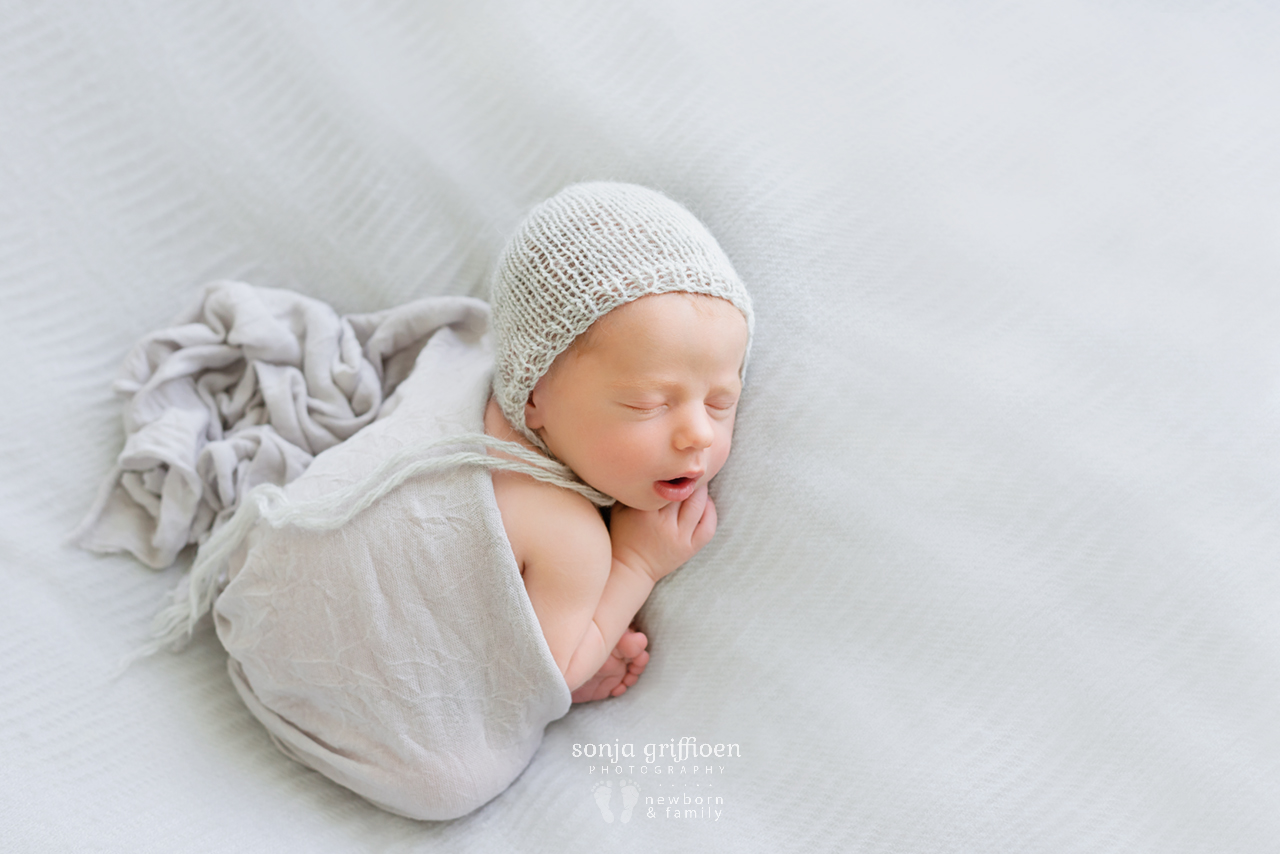 Archie-Newborn-Brisbane-Newborn-Photographer-Sonja-Griffioen-16.jpg