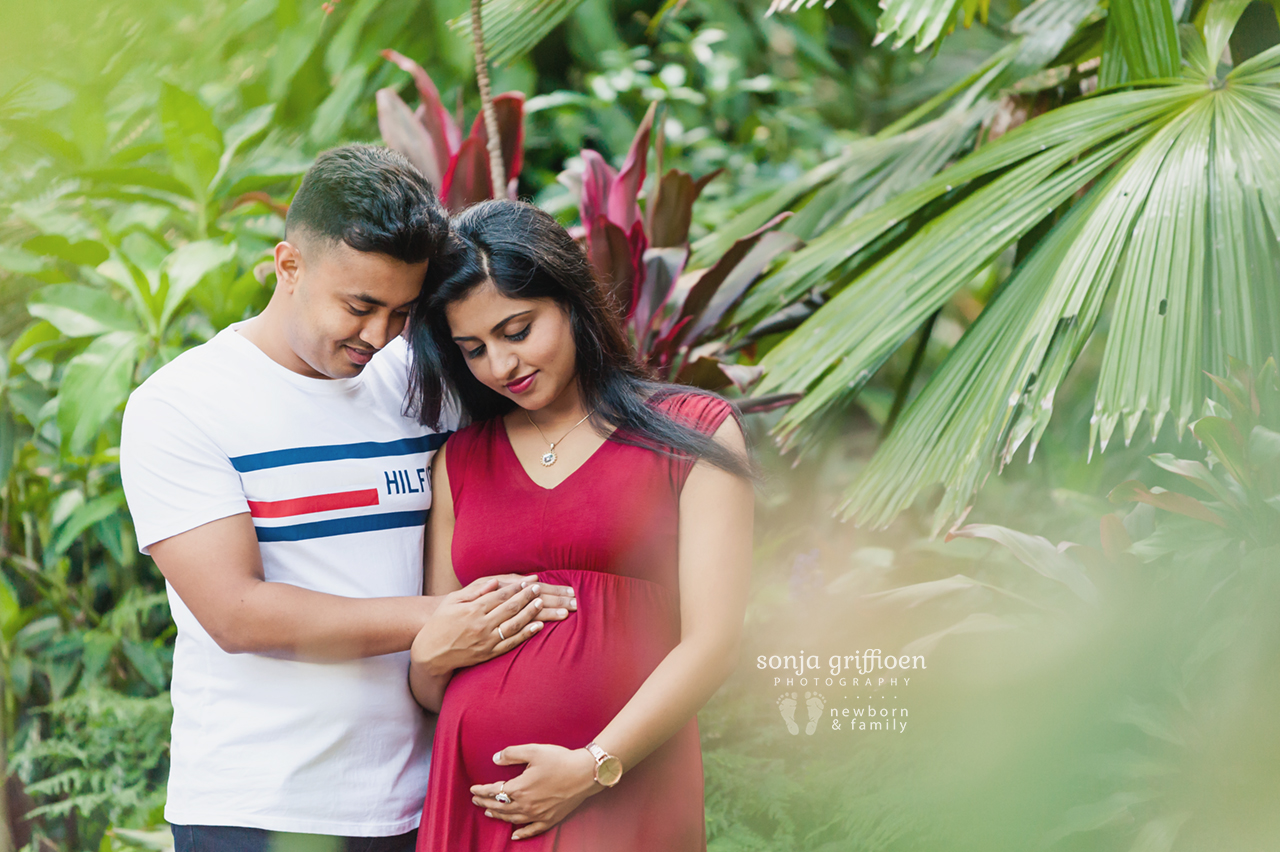 Aswini-Maternity-Brisbane-Newborn-Photographer-Sonja-Griffioen-03.jpg