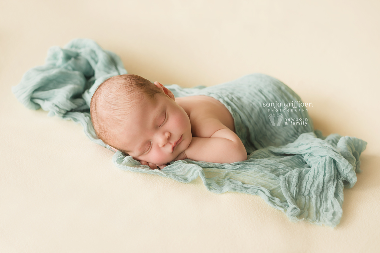 August-Newborn-Brisbane-Newborn-Photographer-Sonja-Griffioen-08.jpg