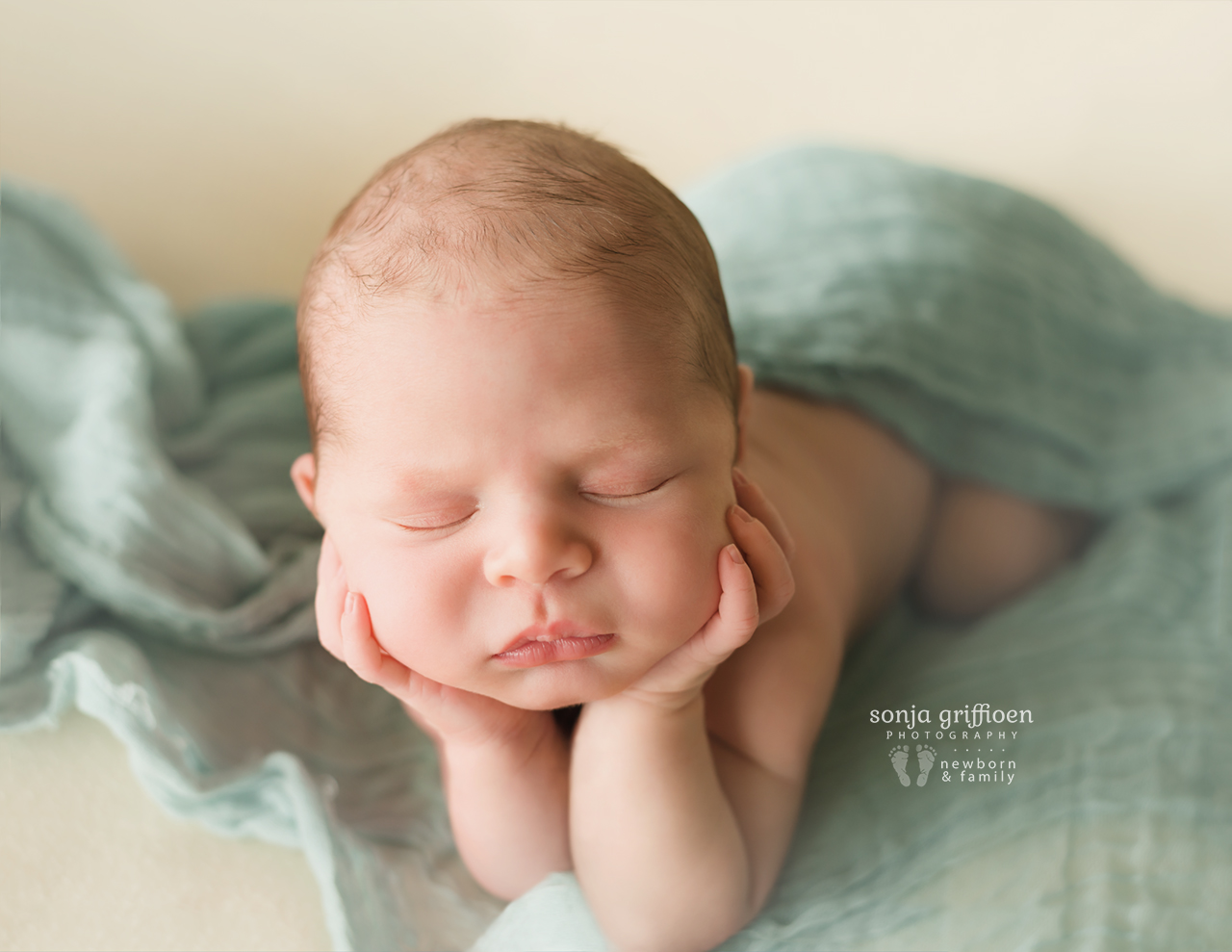August-Newborn-Brisbane-Newborn-Photographer-Sonja-Griffioen-10.jpg
