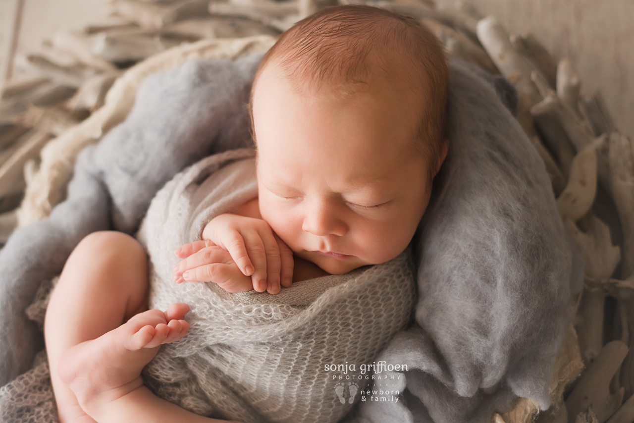 Bobby-Newborn-Brisbane-Newborn-Photographer-Sonja-Griffioen-22.jpg