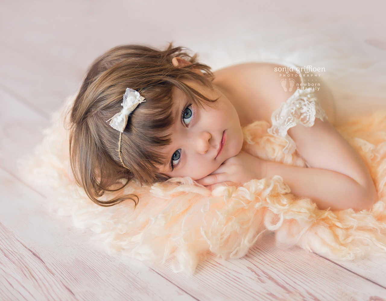 Bonnie-3-years-Brisbane-baby-child-photographer-Sonja-Griffioen-05.jpg