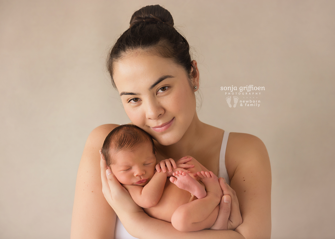 Caleb-Newborn-Brisbane-Newborn-Photographer-Sonja-Griffioen-01.jpg