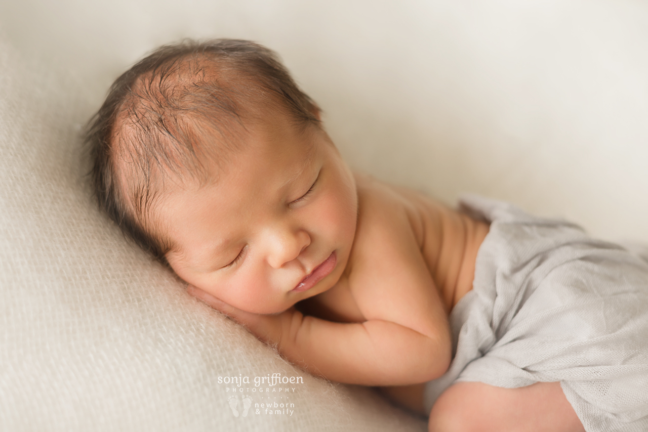 Caleb-Newborn-Brisbane-Newborn-Photographer-Sonja-Griffioen-06.jpg