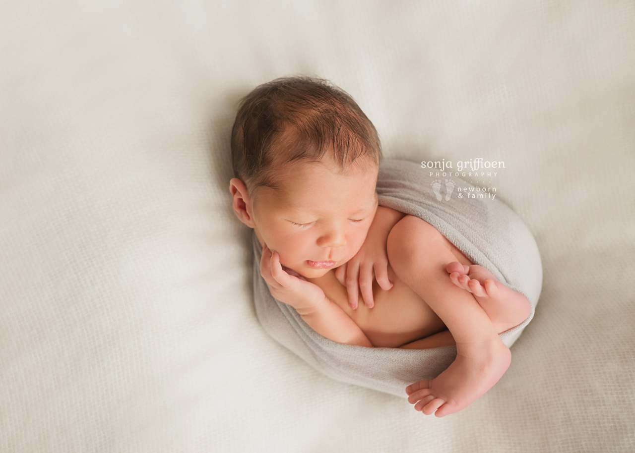 Caleb-Newborn-Brisbane-Newborn-Photographer-Sonja-Griffioen-10.jpg