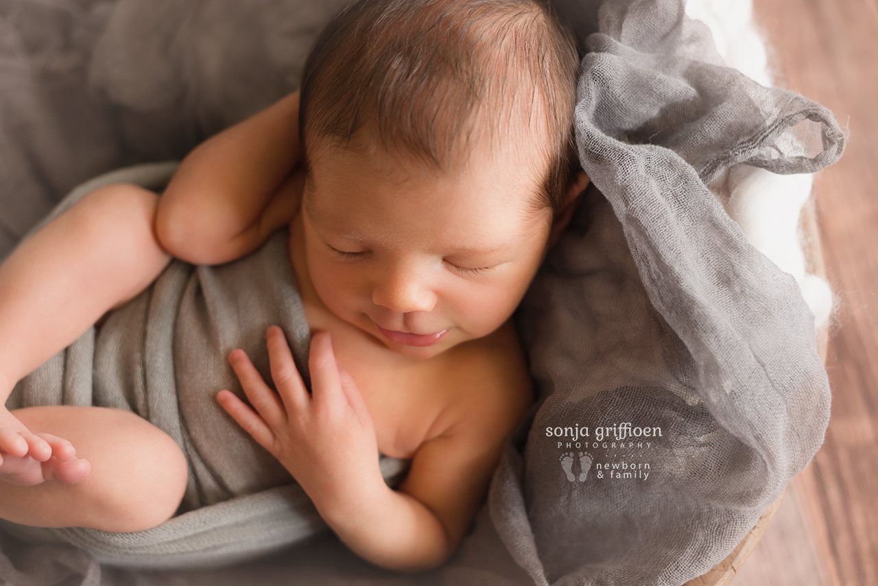 Caleb-Newborn-Brisbane-Newborn-Photographer-Sonja-Griffioen-13.jpg