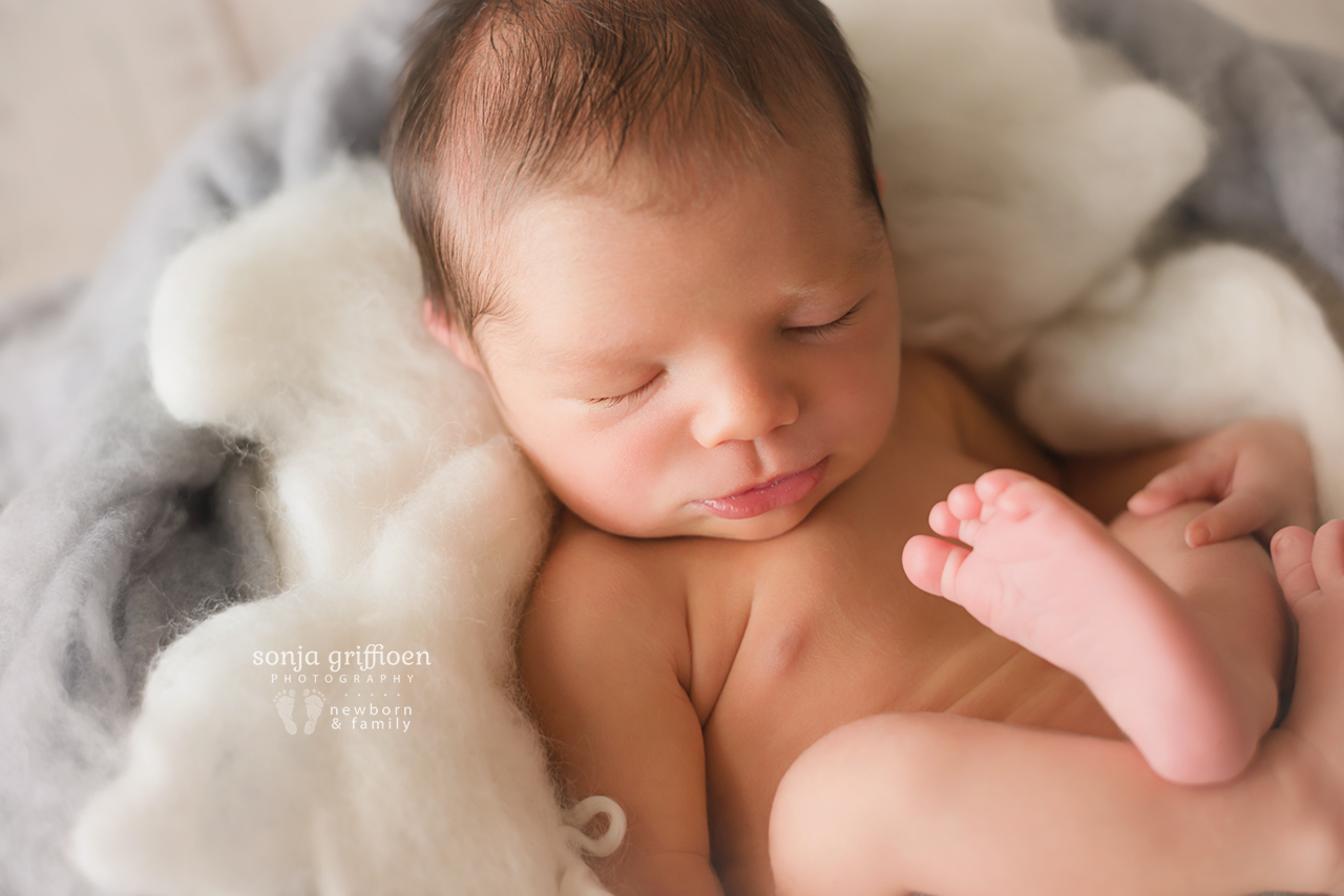 Caleb-Newborn-Brisbane-Newborn-Photographer-Sonja-Griffioen-17.jpg