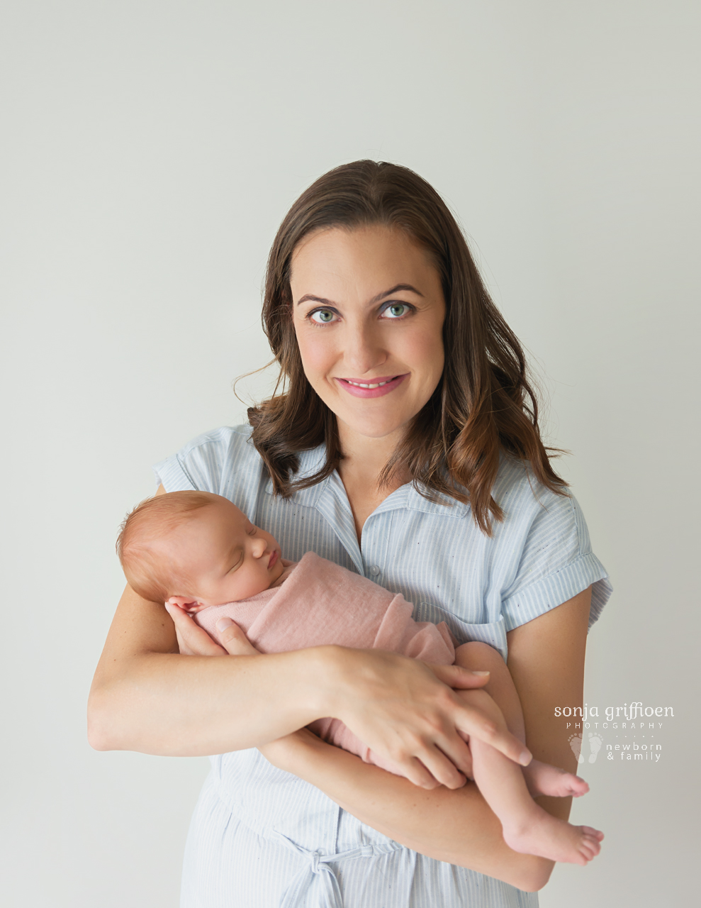 Caleigh-Newborn-Brisbane-Newborn-Photographer-Sonja-Griffioen-11.jpg