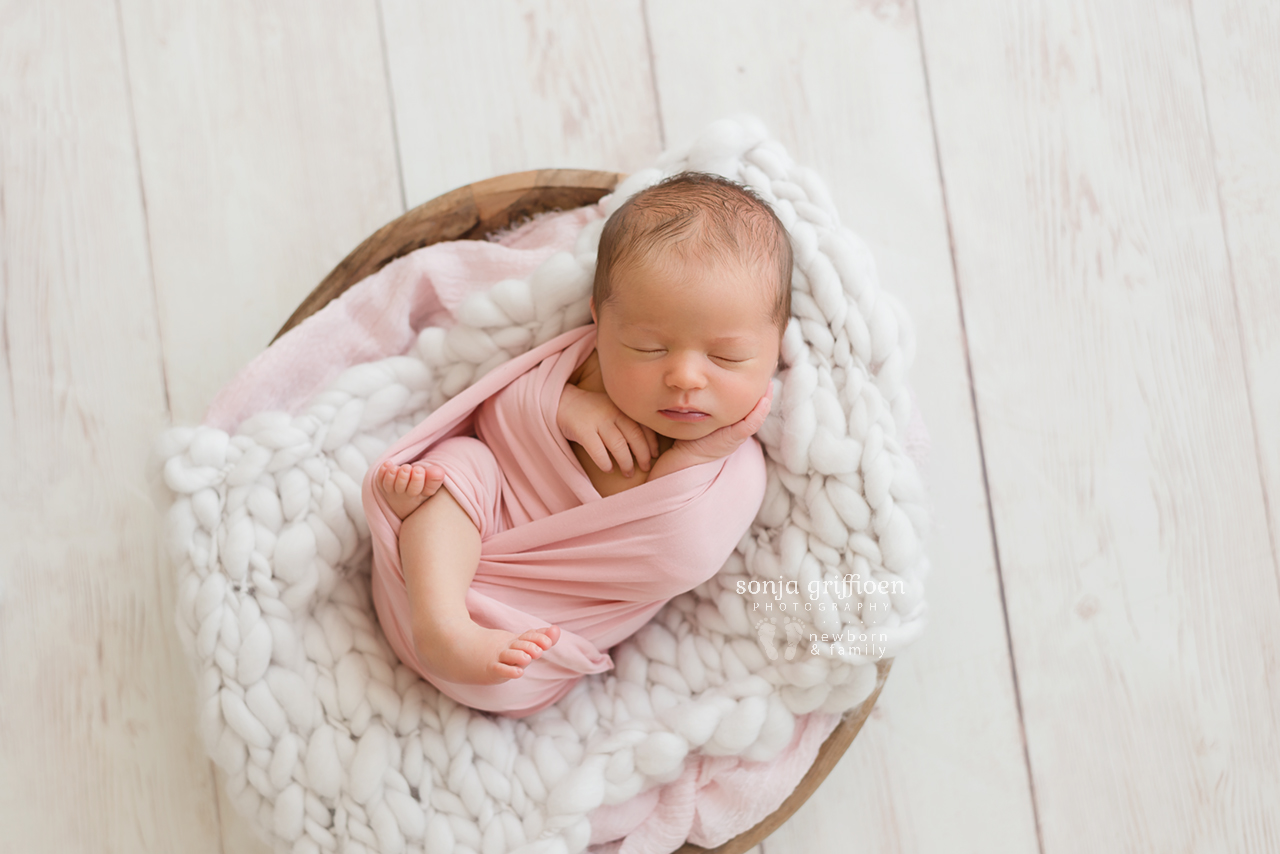 Charlotte-Newborn-Brisbane-Newborn-Photographer-Sonja-Griffioen-05.jpg