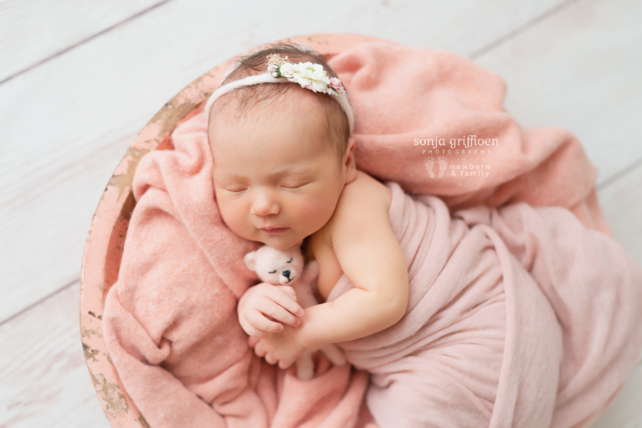 Chloe-Newborn-Brisbane-Newborn-Photographer-Sonja-Griffioen-12.jpg