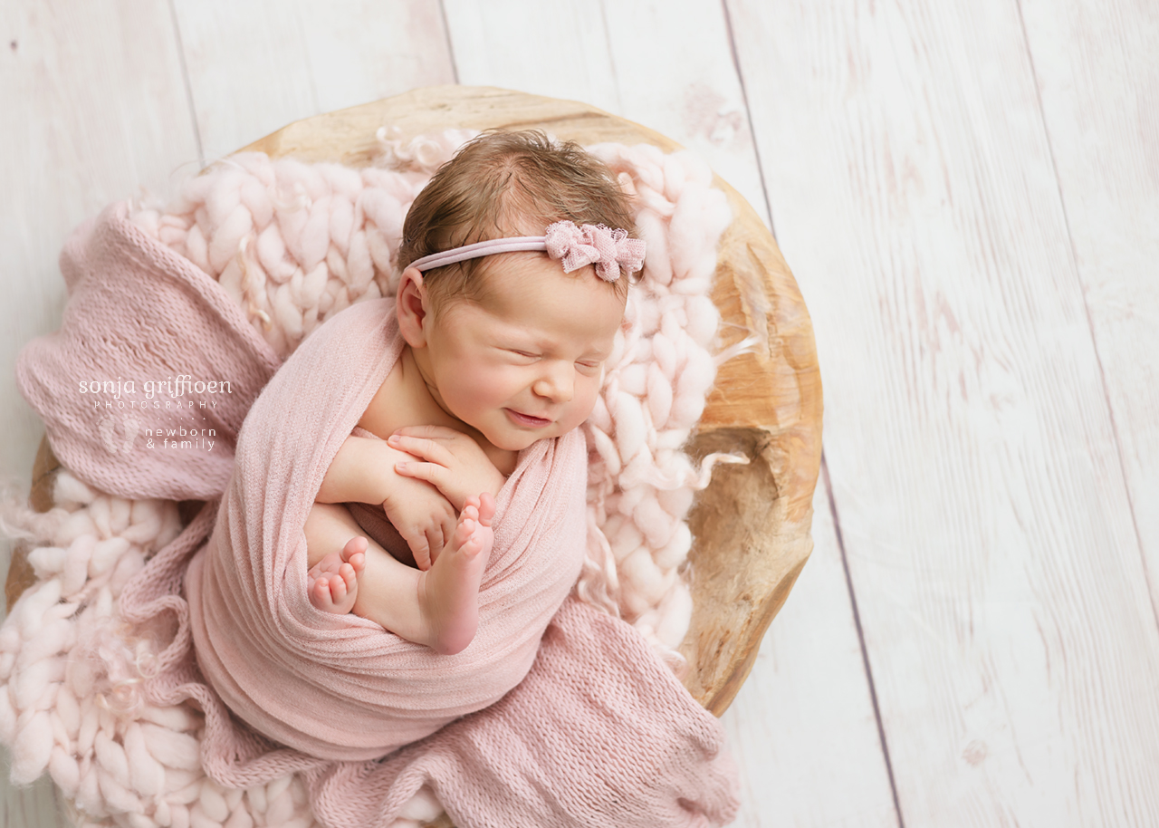 Cleo-Newborn-Brisbane-Newborn-Photographer-Sonja-Griffioen-04.jpg