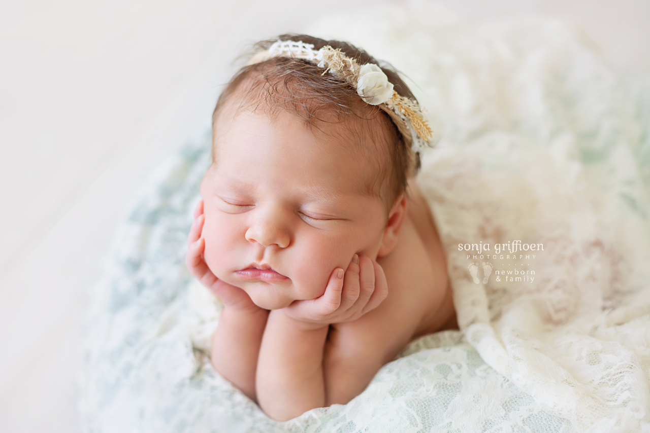 Cleo-Newborn-Brisbane-Newborn-Photographer-Sonja-Griffioen-09.jpg