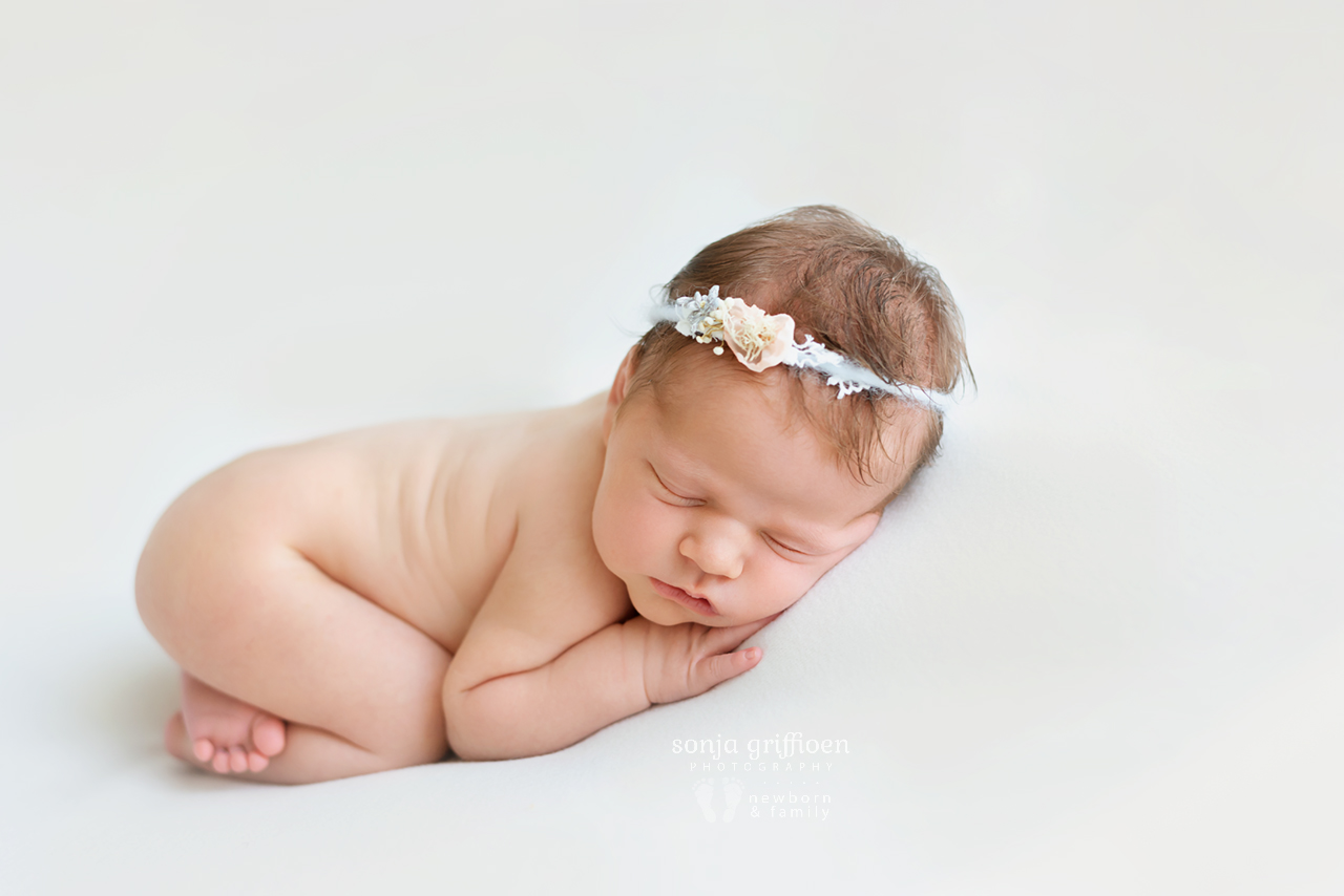 Cleo-Newborn-Brisbane-Newborn-Photographer-Sonja-Griffioen-16.jpg