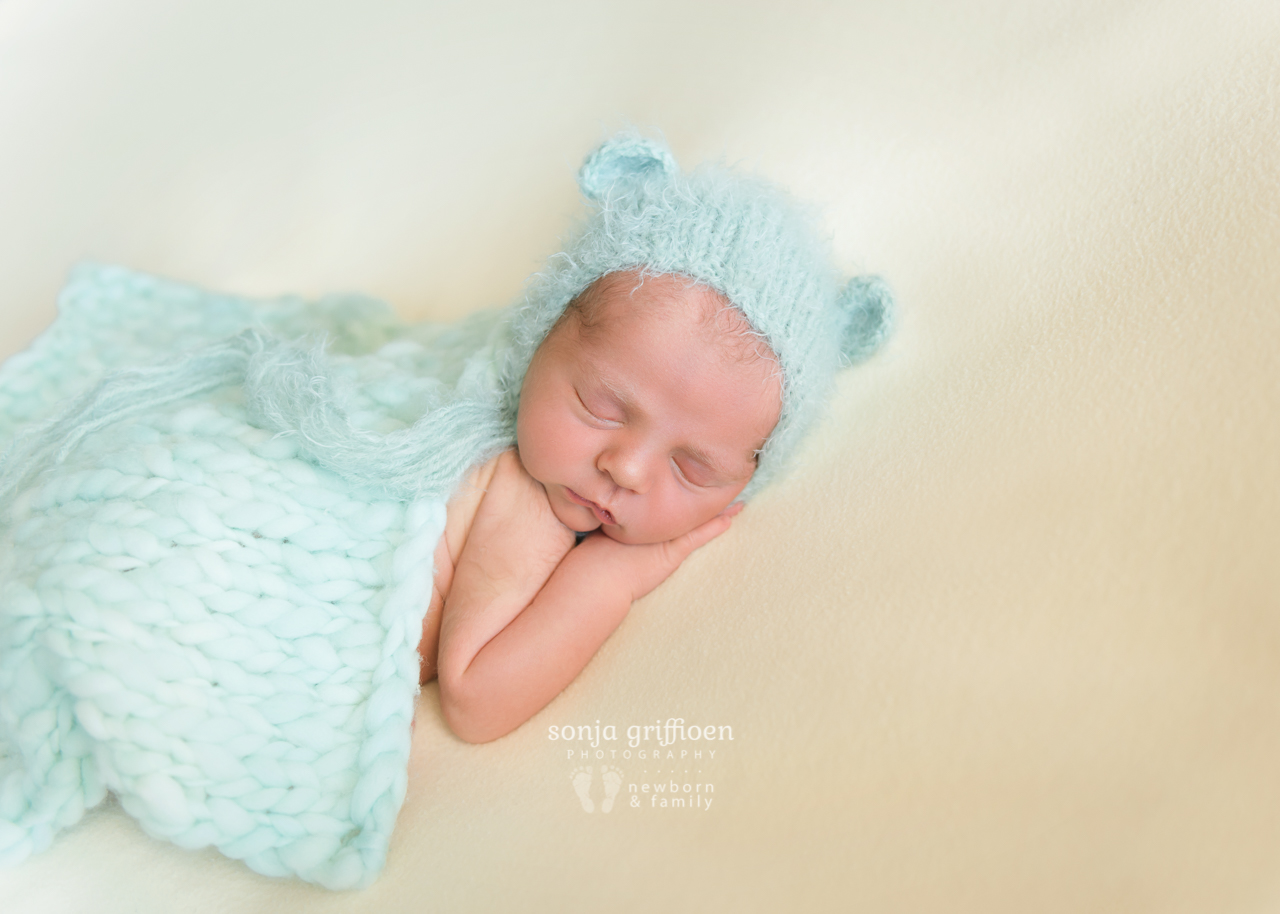 Connor-Newborn-Brisbane-Newborn-Photographer-Sonja-Griffioen-15.jpg