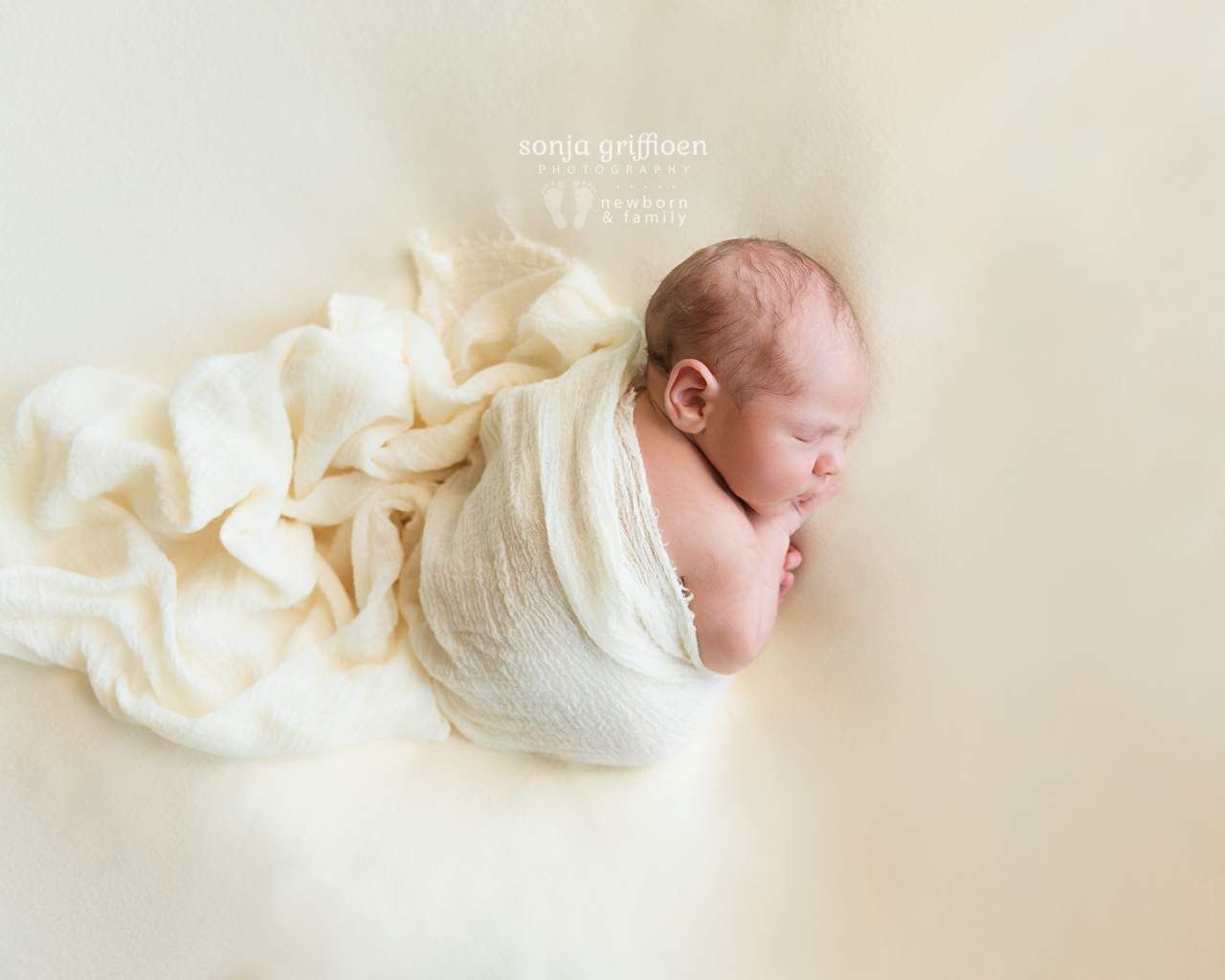 Connor-Newborn-Brisbane-Newborn-Photographer-Sonja-Griffioen-17.jpg
