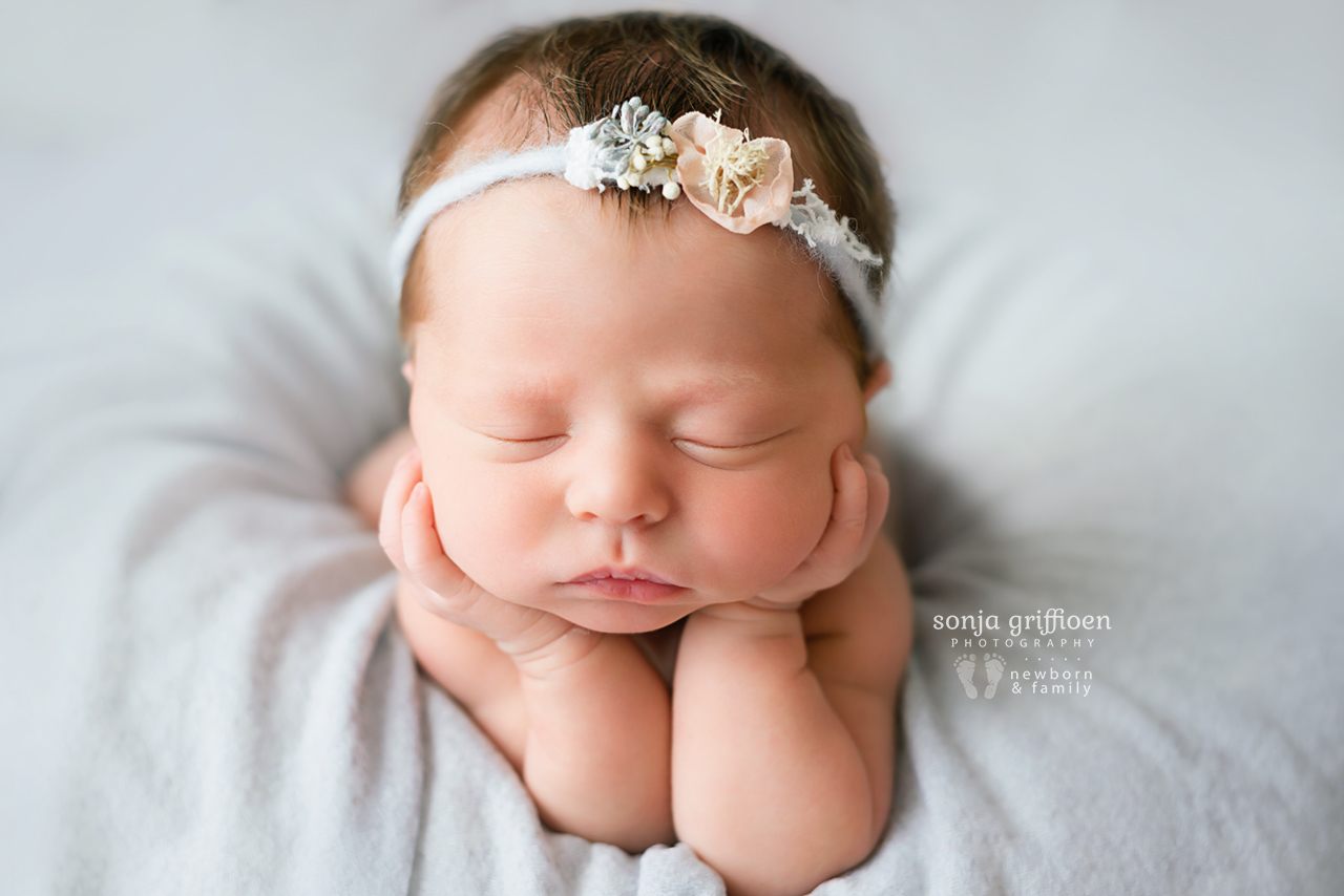 Delilah-Newborn-Brisbane-Newborn-Photographer-Sonja-Griffioen-13.jpg