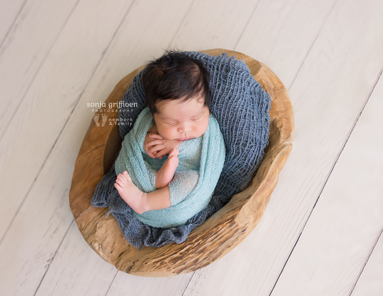 Dilsamraat-Newborn-Brisbane-Newborn-Photographer-Sonja-Griffioen-02.jpg