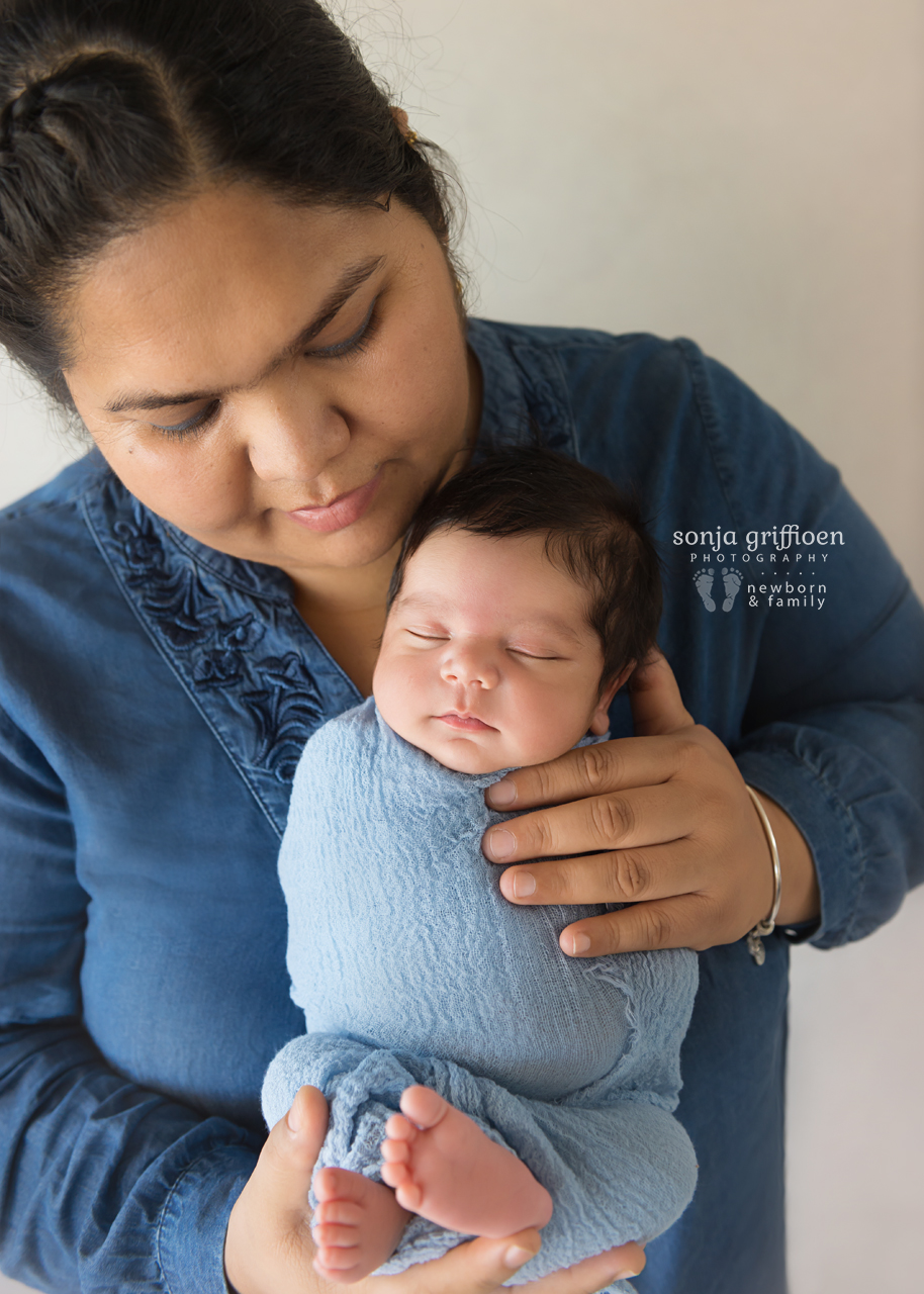 Dilsamraat-Newborn-Brisbane-Newborn-Photographer-Sonja-Griffioen-14b.jpg