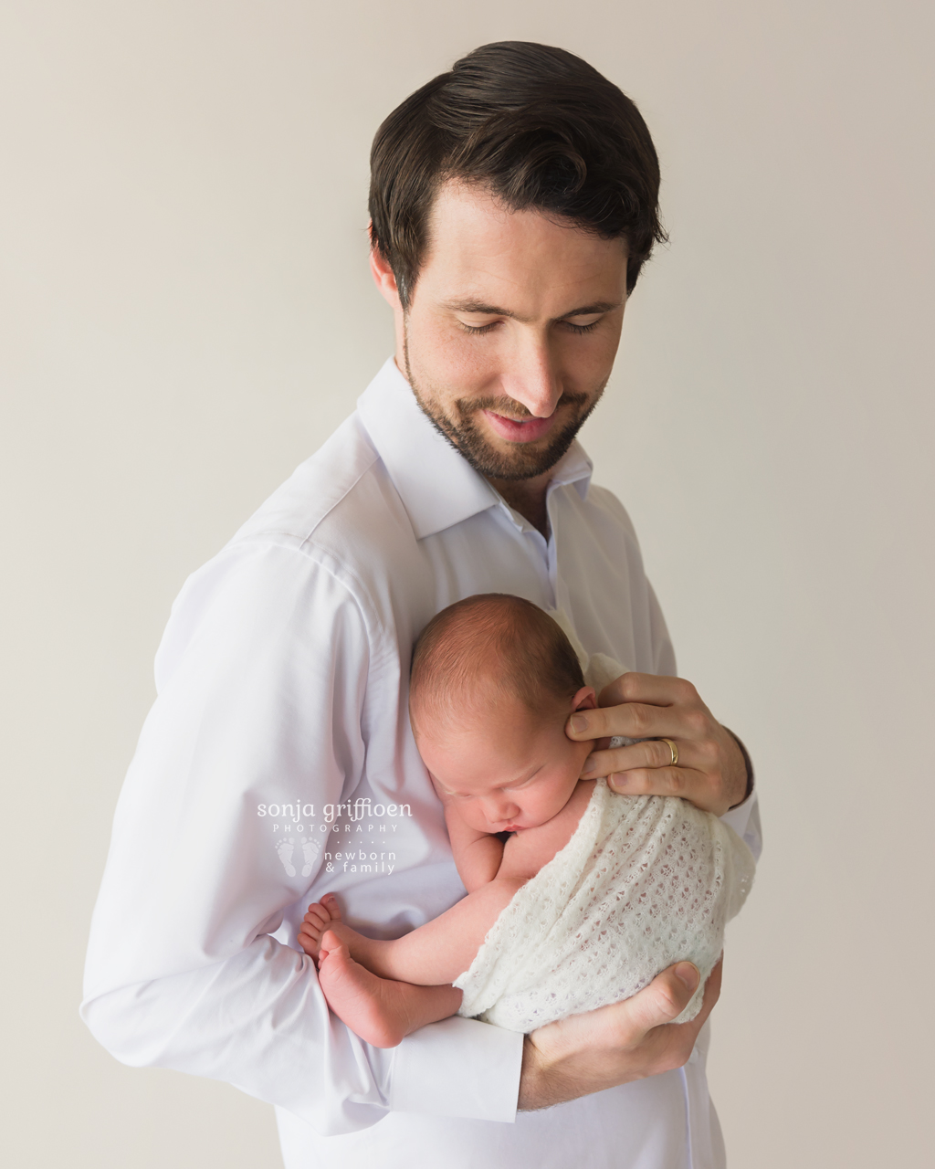 Ella-Newborn-Brisbane-Newborn-Photographer-05.jpg