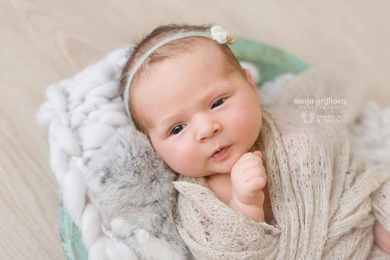 Elsi-Newborn-Brisbane-Newborn-Photographer-Sonja-Griffioen-11.jpg