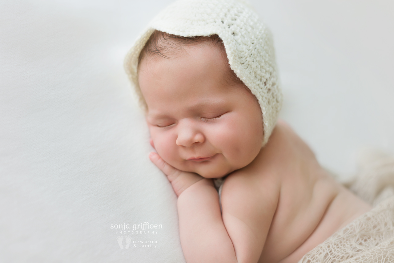 Elsi-Newborn-Brisbane-Newborn-Photographer-Sonja-Griffioen-12.jpg