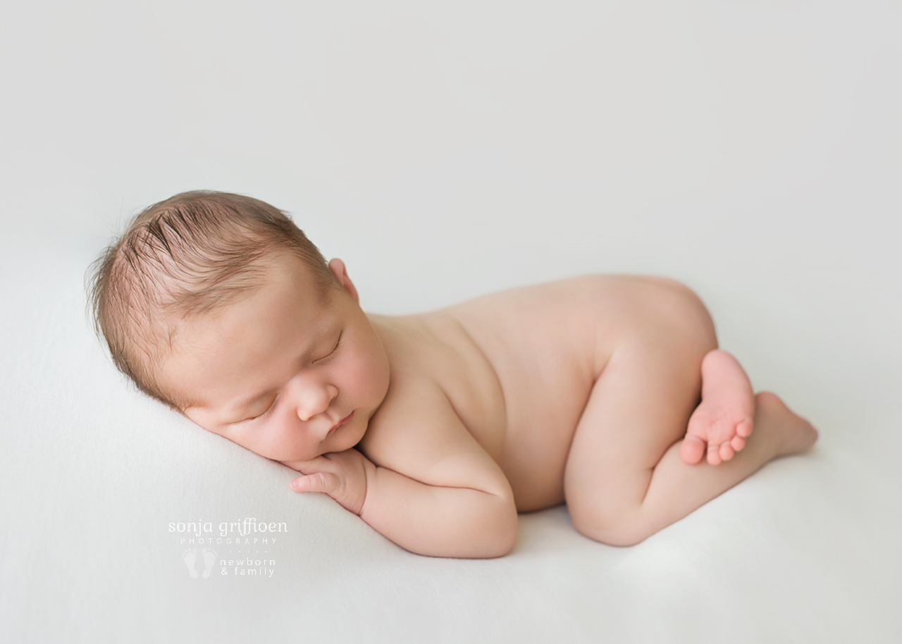 Elsi-Newborn-Brisbane-Newborn-Photographer-Sonja-Griffioen-14.jpg
