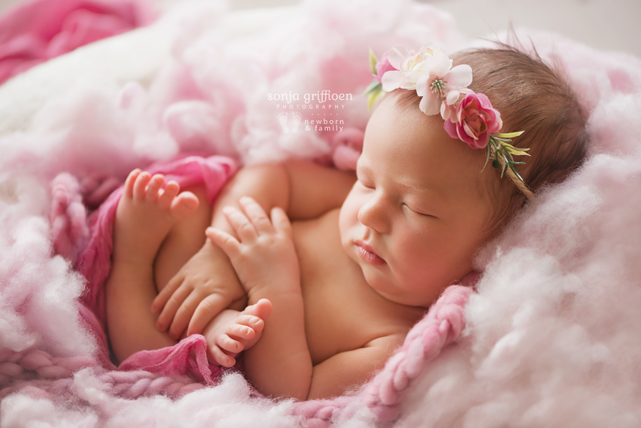 Estella-Newborn-Brisbane-Newborn-Photographer-Sonja-Griffioen-28.jpg