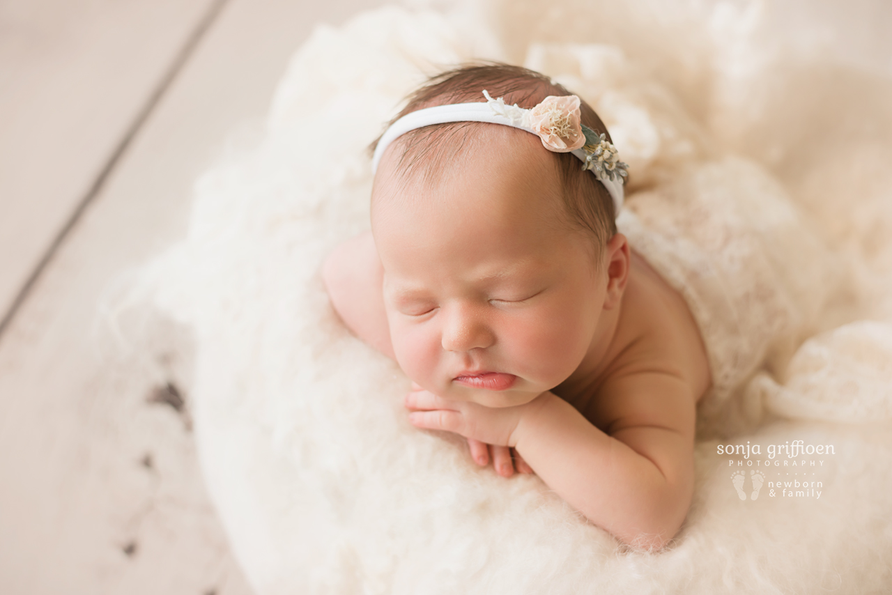 Estella-Newborn-Brisbane-Newborn-Photographer-Sonja-Griffioen-29.jpg