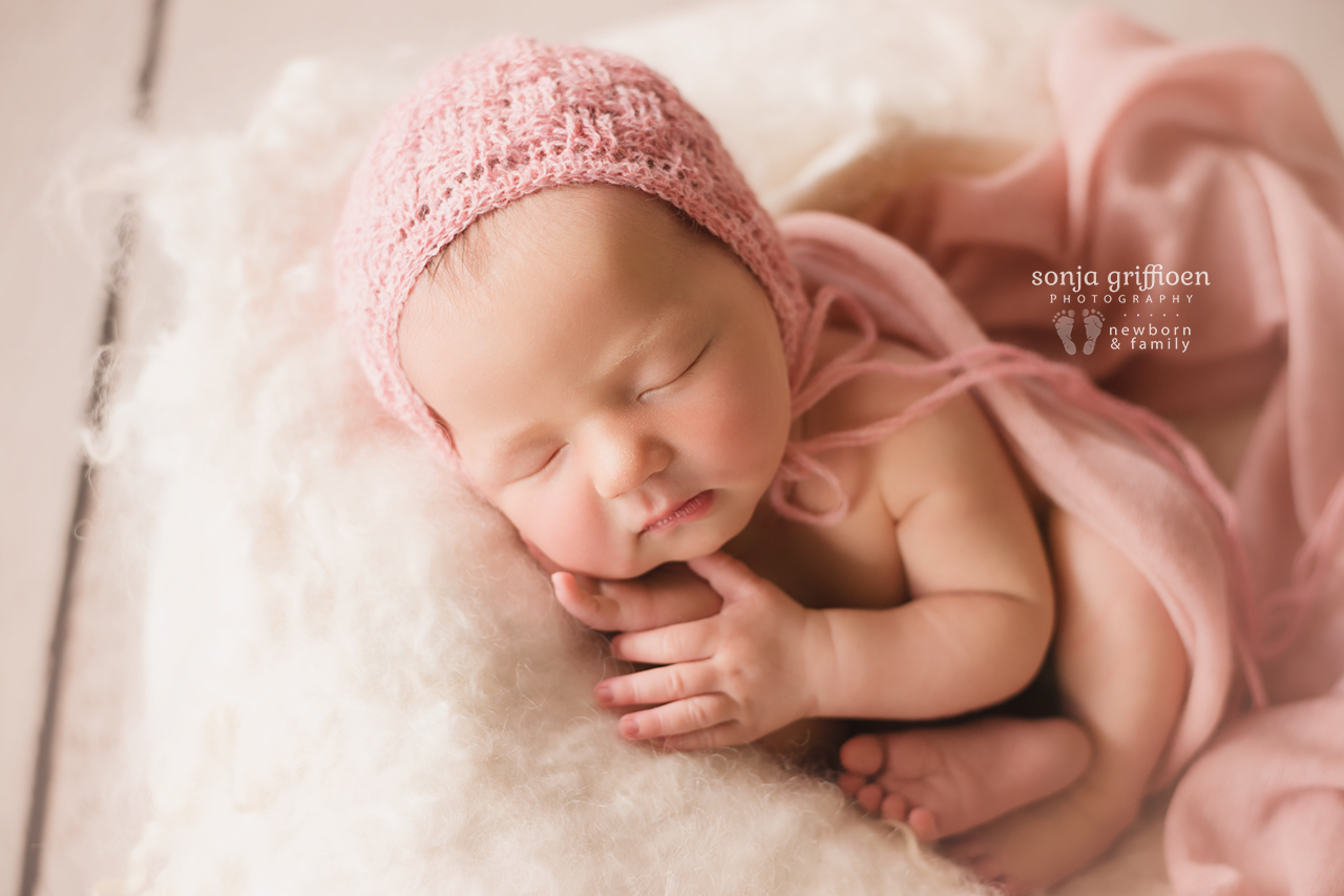 Estella-Newborn-Brisbane-Newborn-Photographer-Sonja-Griffioen-40.jpg