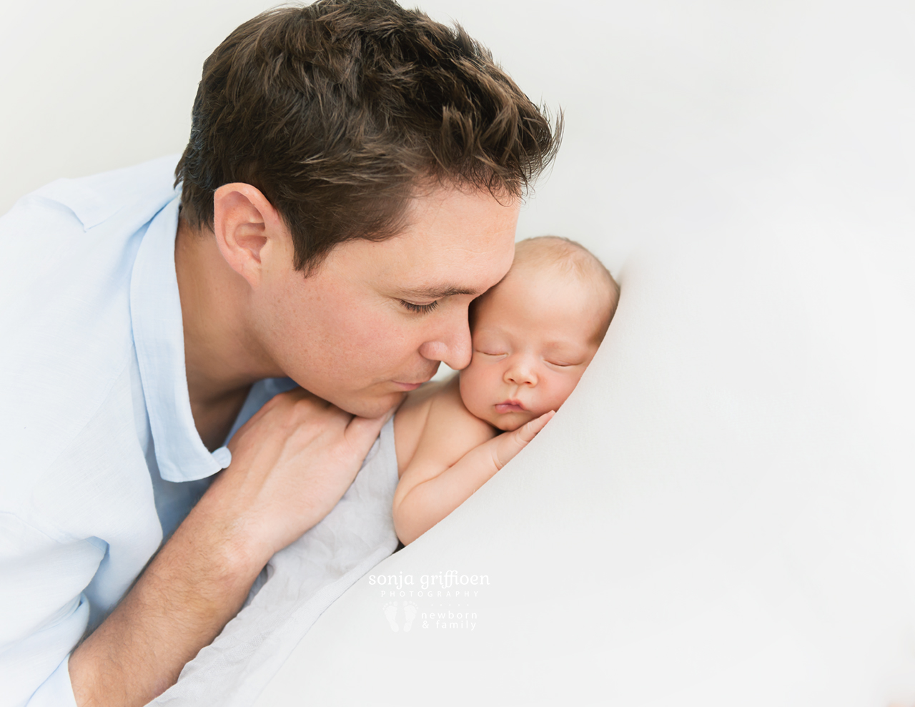 Ethan-D-Newborn-Brisbane-Newborn-Photographer-Sonja-Griffioen-14.jpg