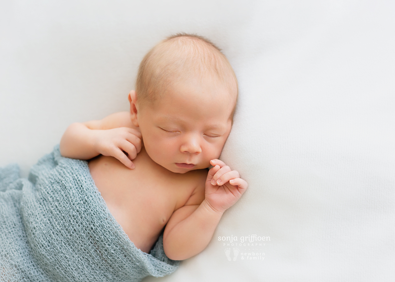 Ethan-D-Newborn-Brisbane-Newborn-Photographer-Sonja-Griffioen-25.jpg