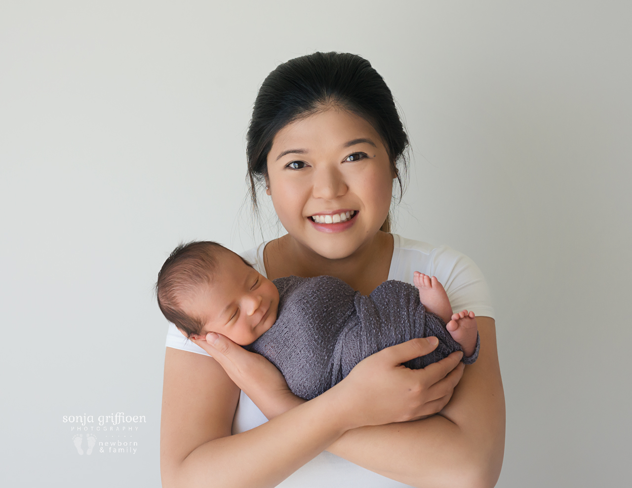 Ethan-Newborn-Brisbane-Newborn-Photographer-Sonja-Griffioen-01.jpg