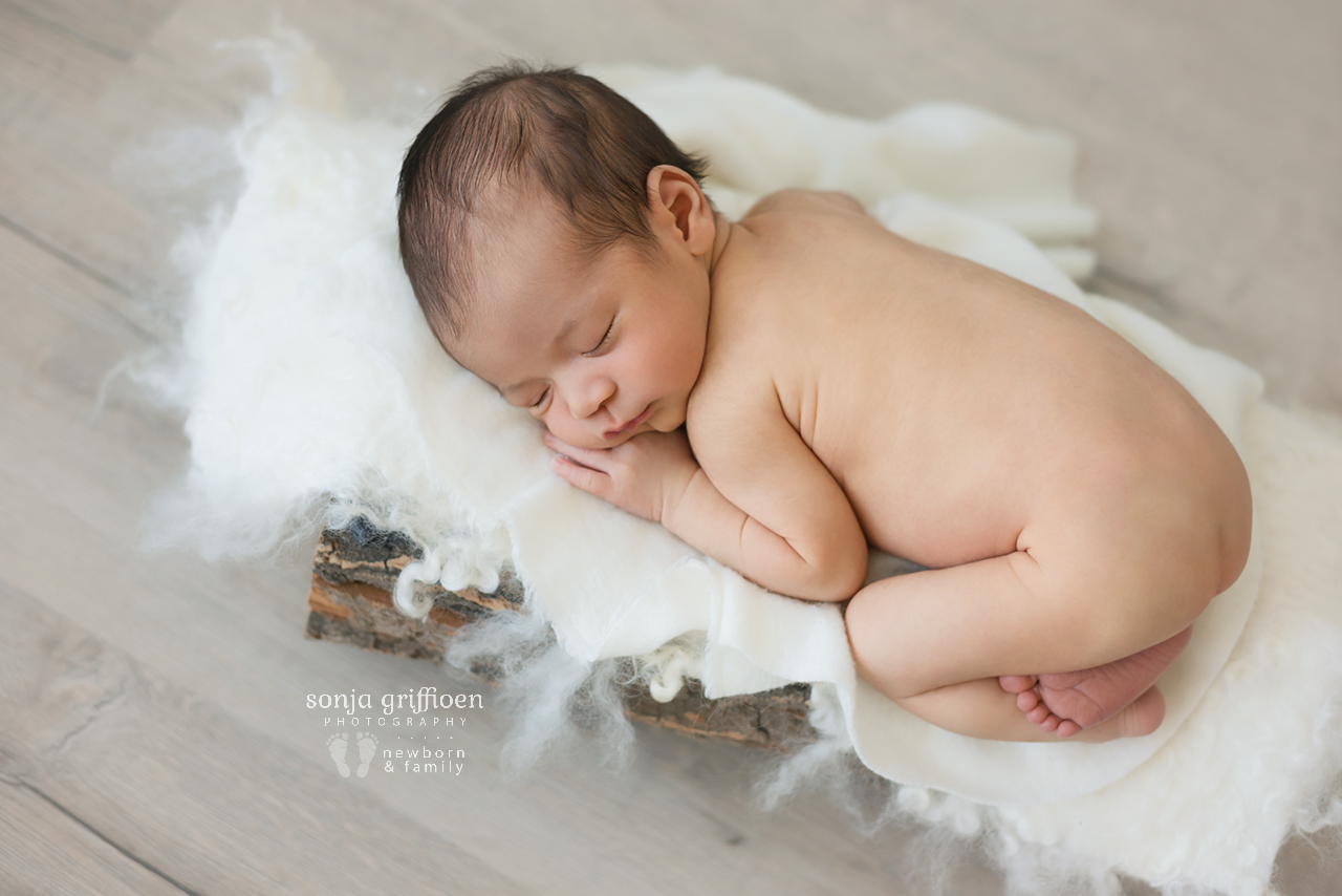 Ethan-Newborn-Brisbane-Newborn-Photographer-Sonja-Griffioen-20.jpg