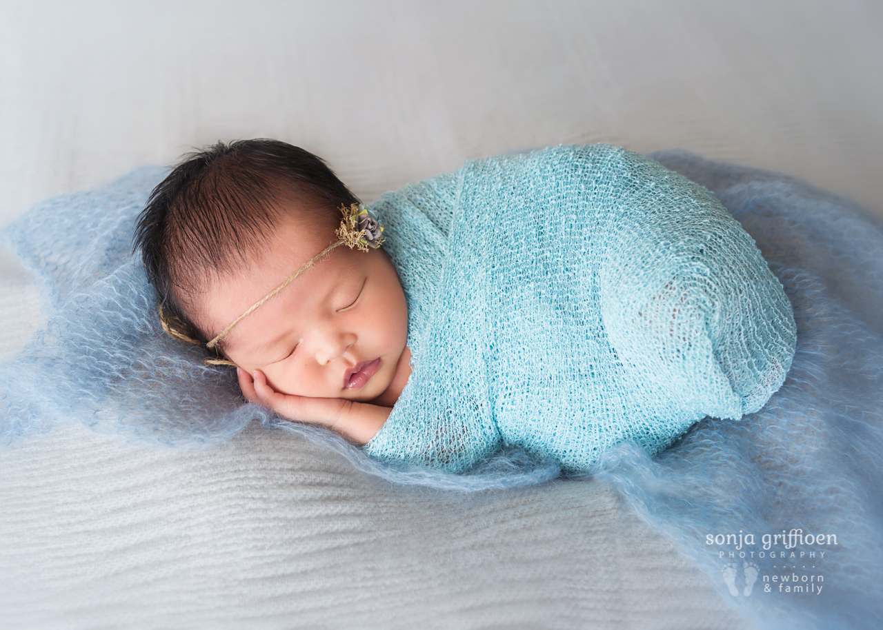 Eve-Newborn-Brisbane-Newborn-Photographer-Sonja-Griffioen-14.jpg